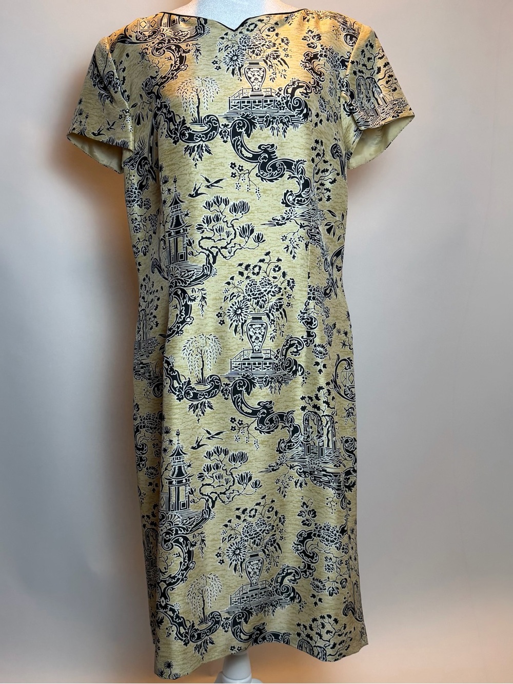 Talbots 100% Silk Vintage Tan and Navy Scenic Shift Dress